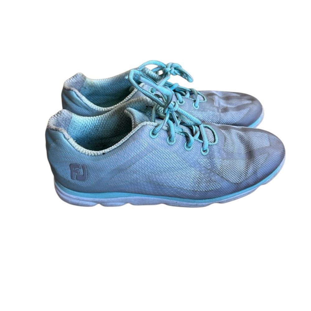 FootJoy EmPOWER Women's Golf Performance Wear Shoes in Size 7.5